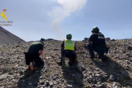 La Guardia Civil detona una granada de mano de la Guerra Civil en Bielsa