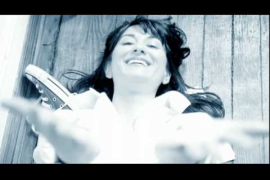 Luthea Salom - Blank Piece Of Paper [OFFICIAL MUSIC VIDEO]