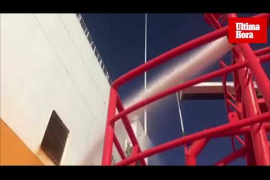 Arde un carguero a 25 millas de Mallorca