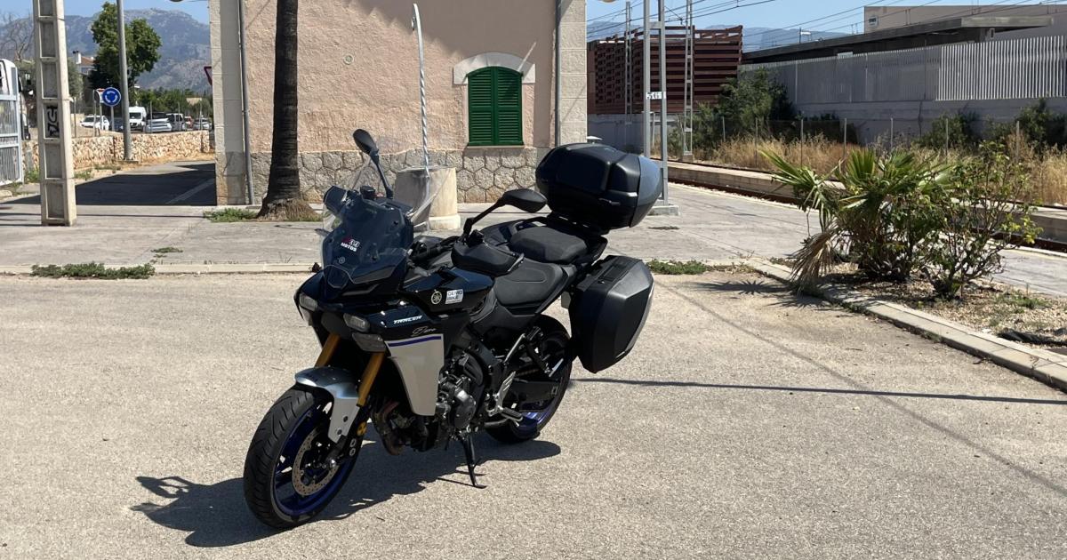 Prueba de la Yamaha Tracer GT+: tecnología sin límites y espíritu rutero