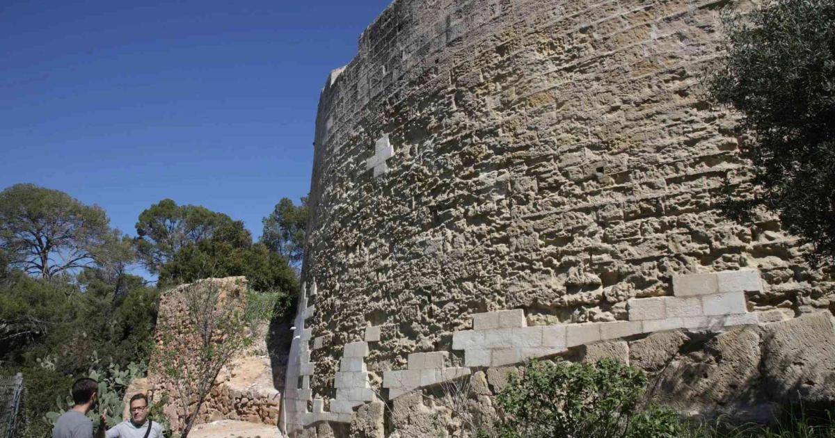 El castillo de Palma que enamora a turistas y locales: «La entrada es bastante asequible, lo que lo convierte en un plan muy completo»