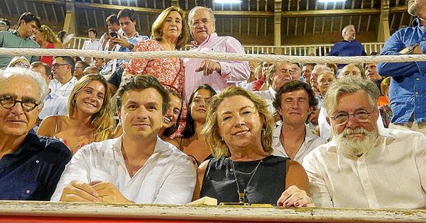 Una emocionante tarde de toros en un Coliseo Balear abarrotado