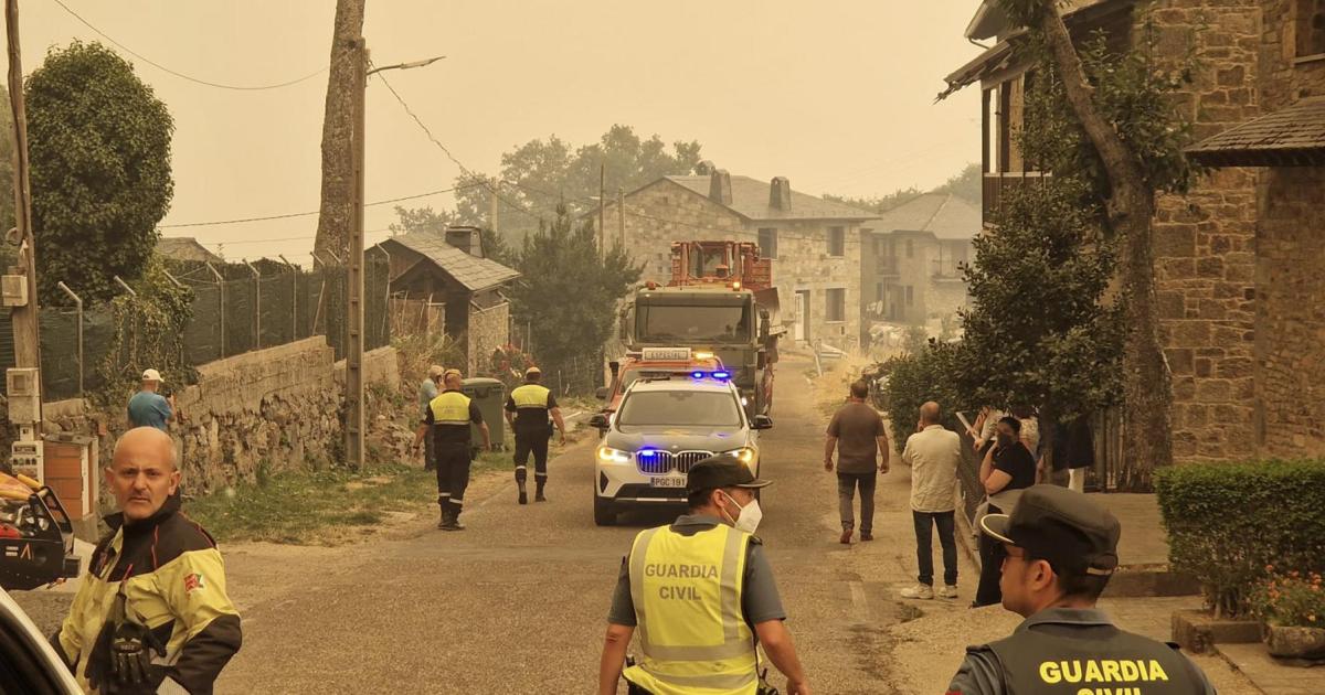 Castilla y León declara «alerta» por incendios en toda la región y «alarma extrema» en León, Zamora y Salamanca