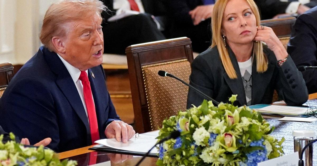 'Pillada' a Meloni: Confiesa a Trump que no le gusta hablar con los periodistas italianos