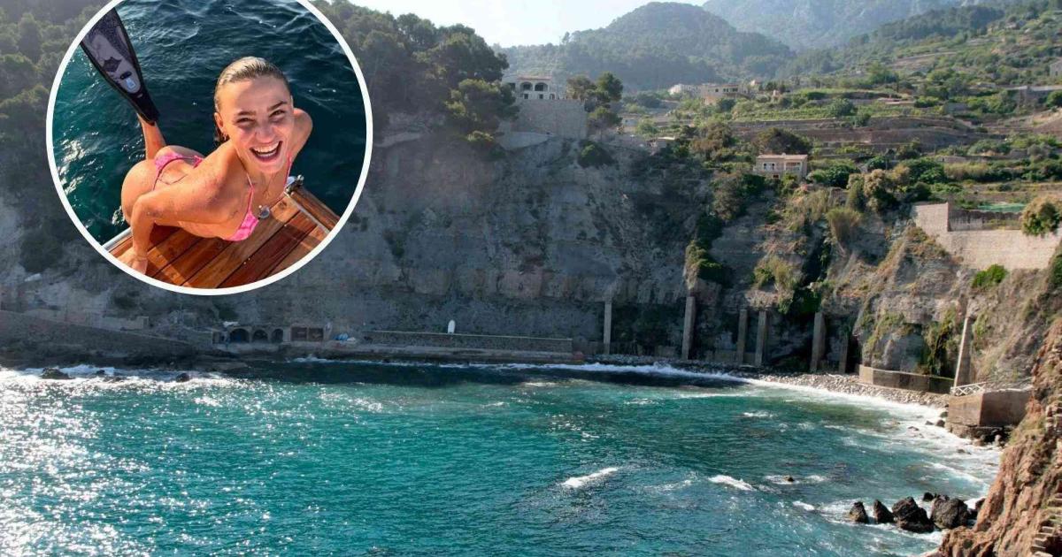La cala de Mallorca que ha enamorado a Sofía Surfers: aguas turquesas y un pequeño embarcadero