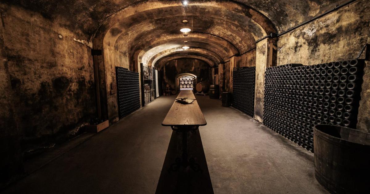 El pueblo de cuento de Mallorca donde el vino cuenta historias entre piedras centenarias