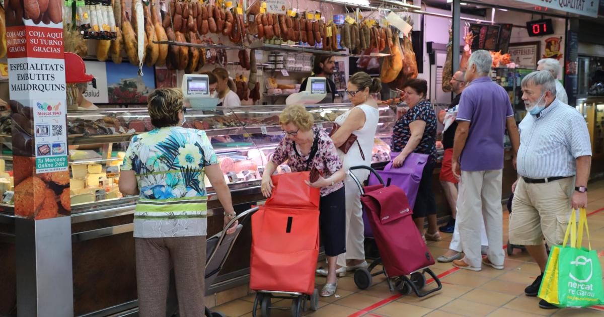 Antonio, sobre el Mercado del Olivar de Palma: «Algunos puestos son magníficos pero con otros cuidado, precios inflados para turistas y con poca sonrisa»