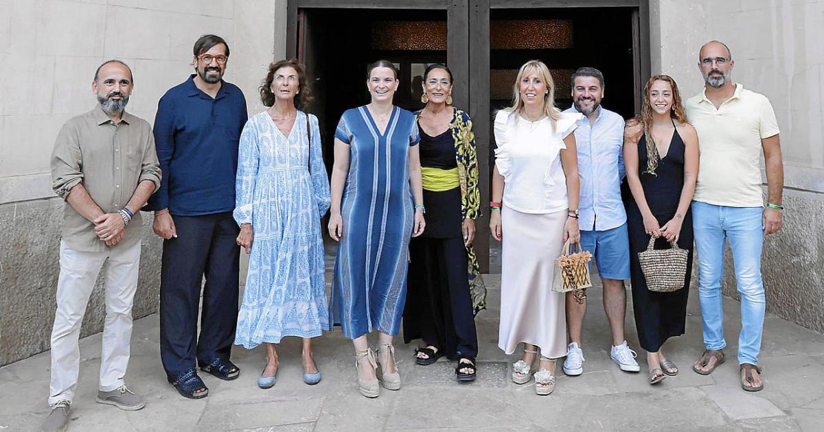 Una noche artística y de enérgica efeméride en Felanitx