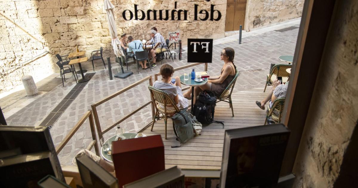 Las librerías, un ‘refugio’ ante la masificación y el calor estival