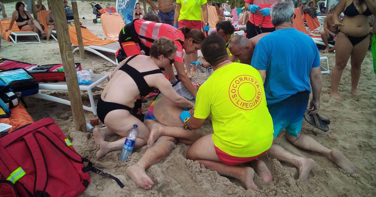 Salvan la vida a una mujer de 72 años tras sufrir una parada cardiorrespiratoria en Platja de Muro