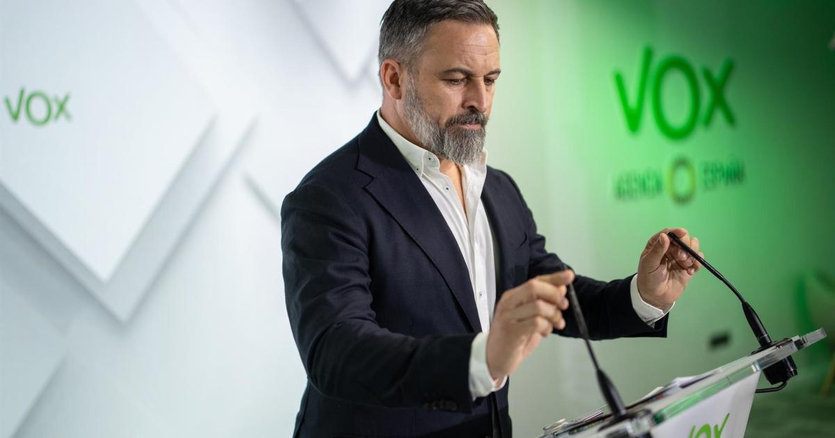 Abascal vincula al Open Arms con la violación de una menor en Madrid e insiste: «Hay que hundirlos»
