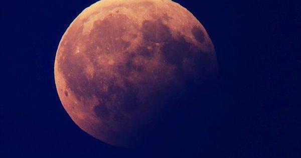 Eclipse lunar total de septiembre: esto es todo lo que debes saber para no perdértelo en Mallorca