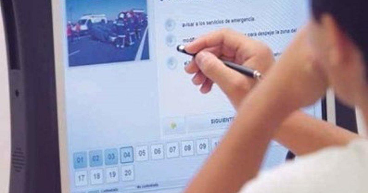 Aviso urgente de la DGT: en octubre llegan cambios importantes en el examen de conducir