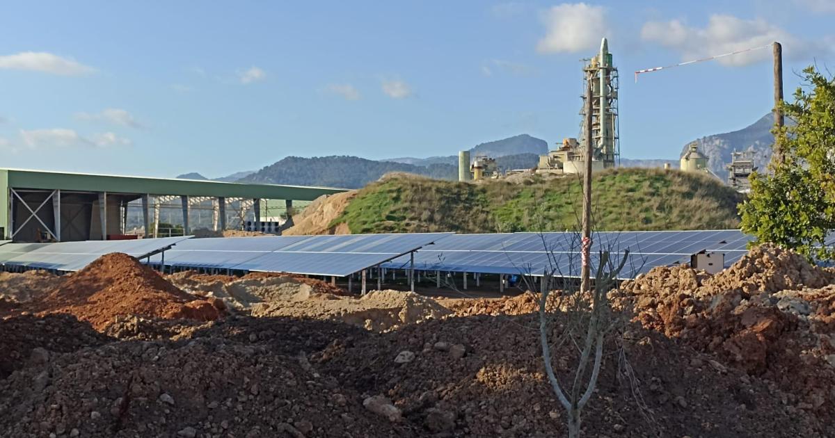 El Govern prevé la ocupación de 3.000 hectáreas de suelo con energía fotovoltaica