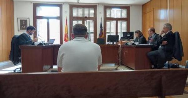 Condenado un conductor sin carné a dos años y once meses de cárcel por matar a un peatón en la calle Manacor y darse a la fuga