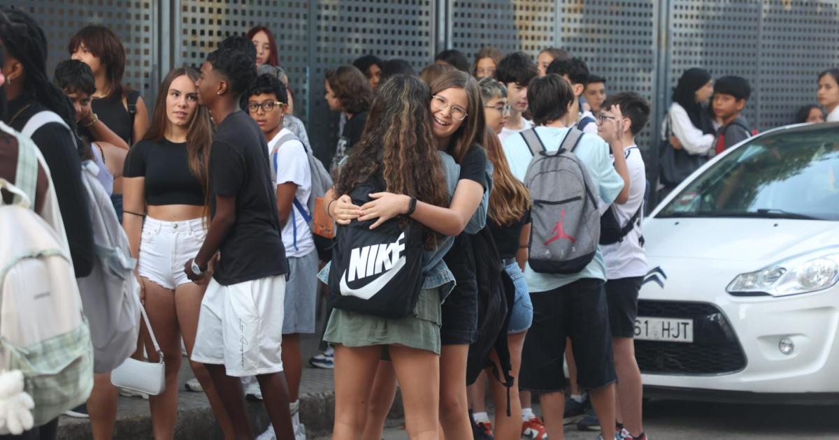 Los centros escolares reciben este miércoles a más de 160.200 alumnos