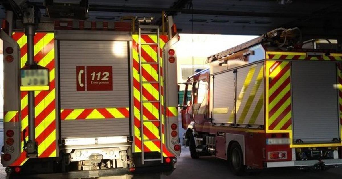 Un herido con quemaduras en el incendio de un hotel de Almería que ha obligado a desalojar nueve habitaciones
