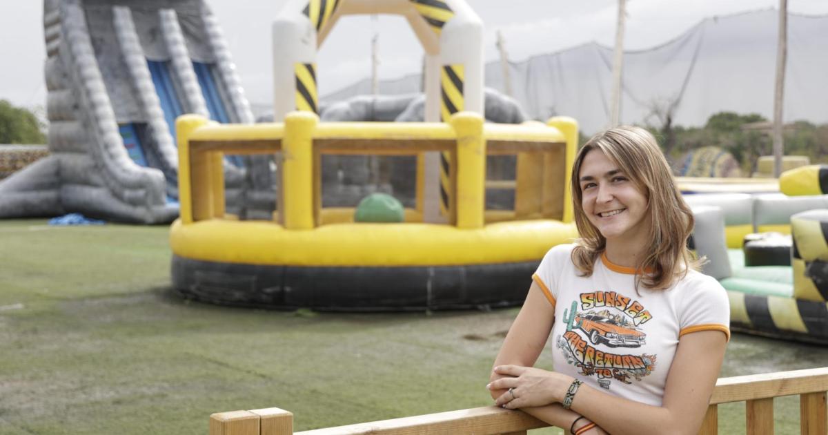 Resbalones de diversión con Mallorca Warriors, un circuito Wipeout inspirado en el programa Humor Amarillo