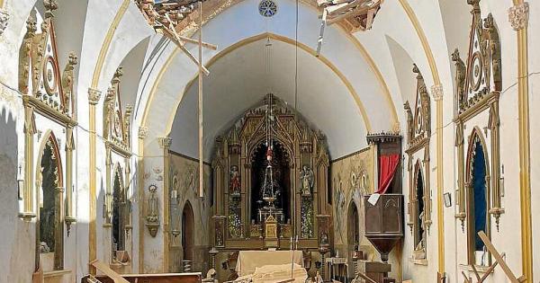 El Bisbat realiza actuaciones de emergencia en la iglesia de Son Negre