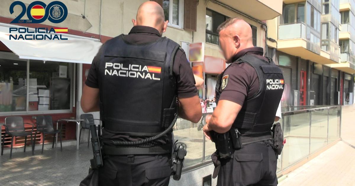 Detenido por hacer un 'simpa' en un restaurante de Palma y agredir a uno de los camareros