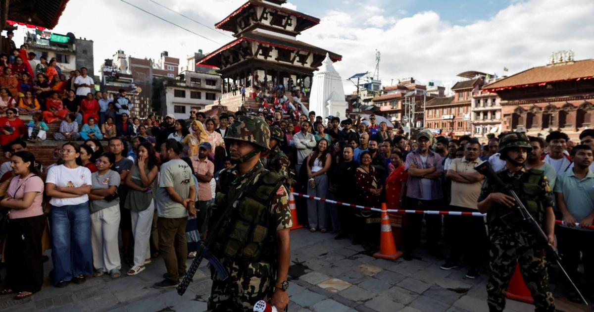 Nepal busca retomar la calma: La división juvenil bloquea la salida a la crisis que deja ya 51 muertos