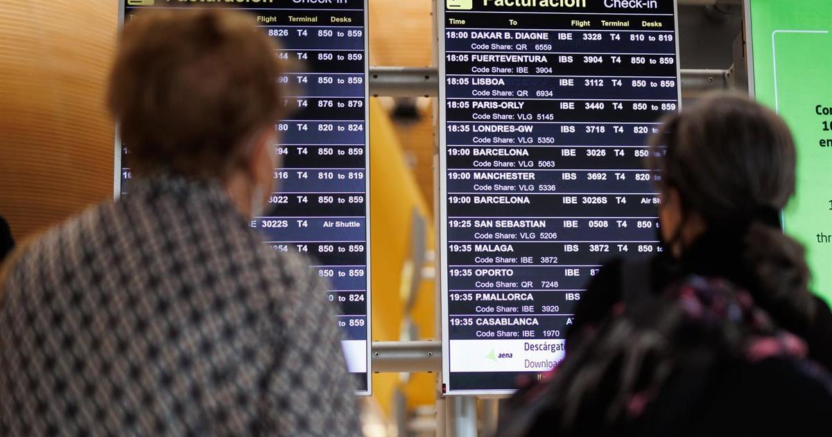 Retenciones en el control de Barajas por el arranque de la huelga de personal de seguridad