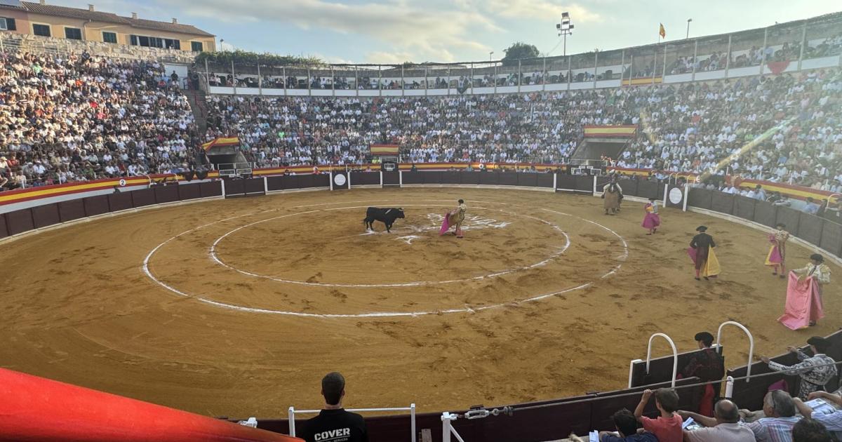 Tarde triunfal en Muro ocho años después