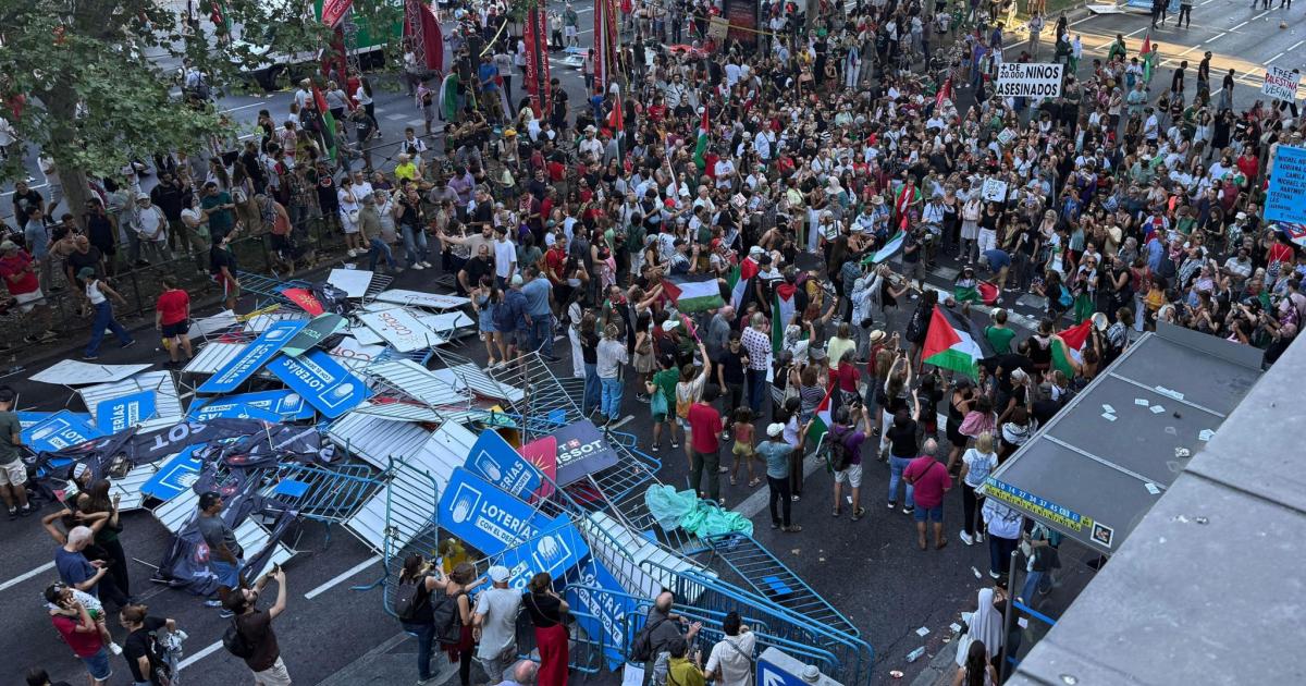 PSOE y Sumar elogian al pueblo de Madrid y el PP acusa a Sánchez de incitar la protesta
