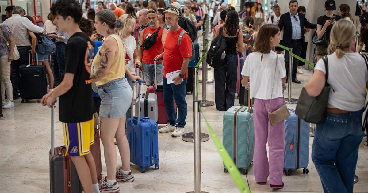 Luz verde a la ley para que Baleares asuma el control de sus aeropuertos