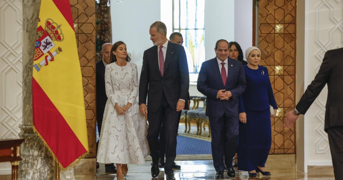 Felipe VI apela a «no desfallecer en el empeño» de lograr «un Estado palestino viable» que incluya Gaza