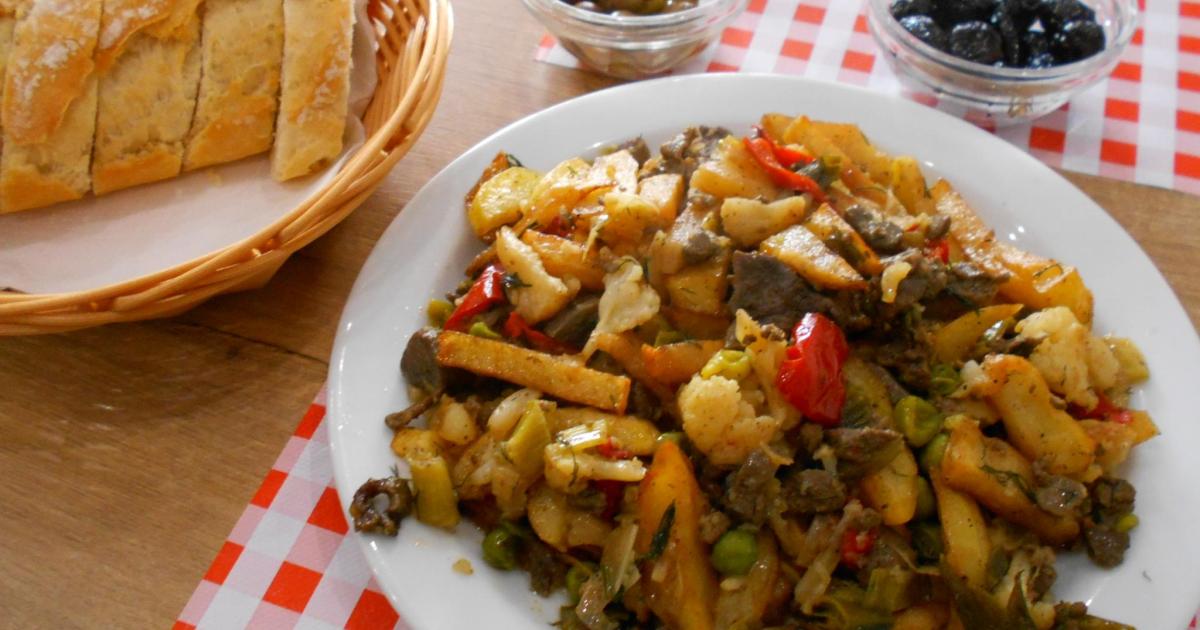 Ni ensaimada ni sobrasada: este es el plato que más representa a Baleares, según el CIS
