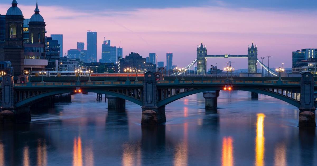 Fallece un joven malagueño hallado en el río Támesis en Londres