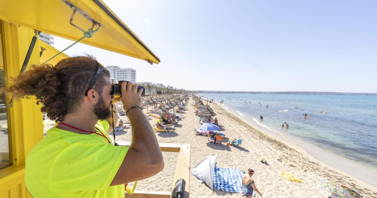 Las playas de Baleares quedarán sin vigilancia el 28 de septiembre: los socorristas convocan huelga indefinida
