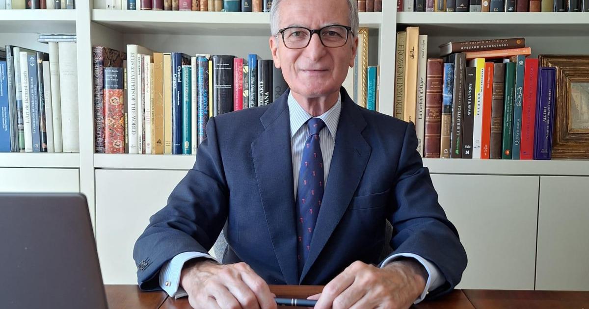 Cabanas: «La UE ha sido un éxito pero corre peligro de decadencia»