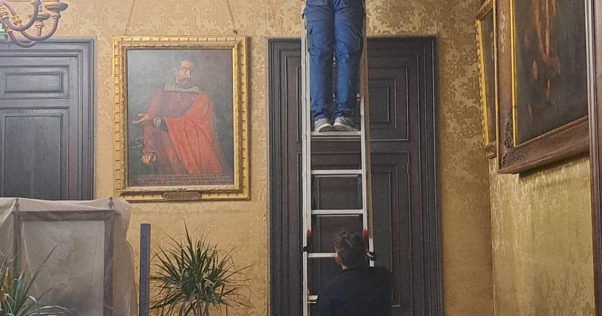 La limpieza del Van Dyck de Cort sin supervisión técnica crispa a Vox y PSOE