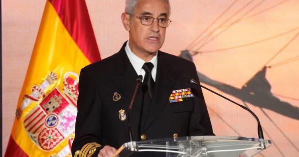 Antonio Piñeiro, el Estado Mayor de la Armada que rebatió las tesis migratorias de Vox
