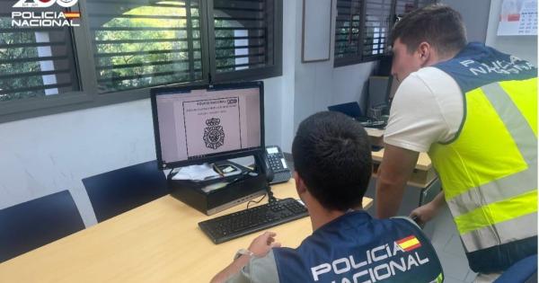 Detenido un hombre por una oleada de robos a bañistas en la playa de Cala Major