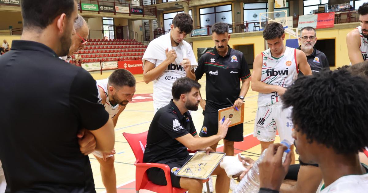 El Fibwi Mallorca cae en el último partido del Trofeo AON