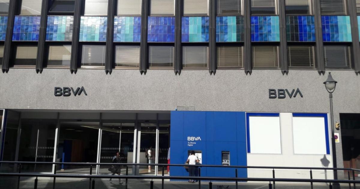 BBVA mejora su oferta un 10 % para convencer de su opa a los accionistas del Sabadell