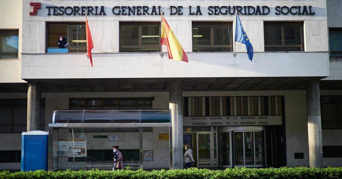 La Seguridad Social lo confirma: hay una ayuda de hasta 1.500 euros para los nacidos entre 1960 y 2002