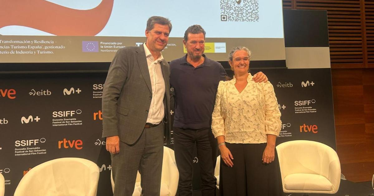 Julio Medem y la Spain Film Commission impulsan a conocer Formentera a través de 'Lucía y el sexo'