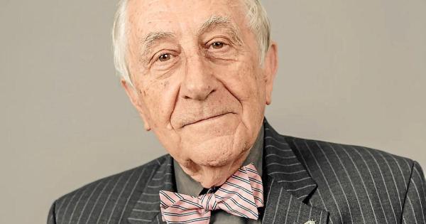 Inocencio Arias: «lo La gente del cine tiene un pálpito izquierdófilo en temas como la Guerra Civil»