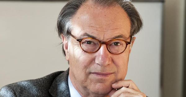«La medicina pierde calidad humana por la falta de recursos»