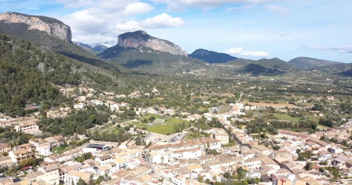 Este es el pueblo de Mallorca en el que te puedes comprar una casa de 90 m2 por 394.000 euros: en la comarca del Raiguer y con un famoso castillo