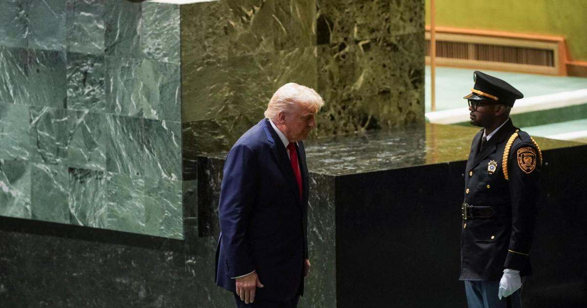 Trump exige a la ONU investigar los fallos de la escalera mecánica y el teleprónter en su discurso