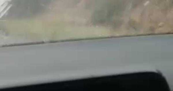 Una tromba provoca acumulaciones de agua en la autopista de Inca