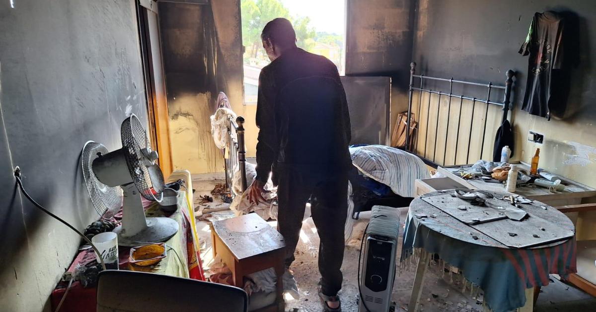 El okupa del apartamento incendiado en Son Bauló: «Estamos vivos de milagro, porque nos cogió fuera»