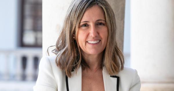«En España sigue primando la inversión en el ladrillo y en plazas de garaje»