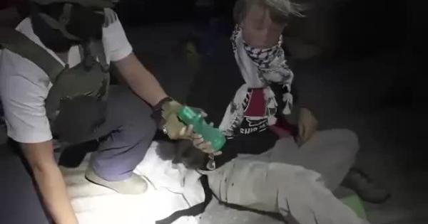 Israel traslada a puerto a tripulantes de la Flotilla