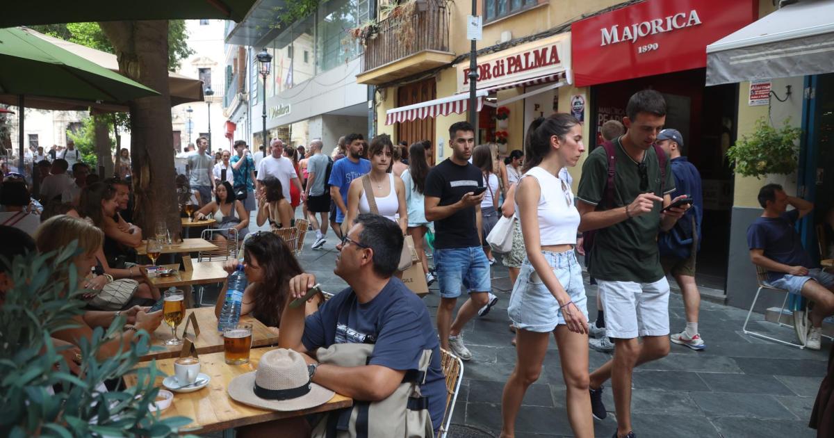 El gasto turístico en Baleares creció cuatro veces más que las llegadas en agosto